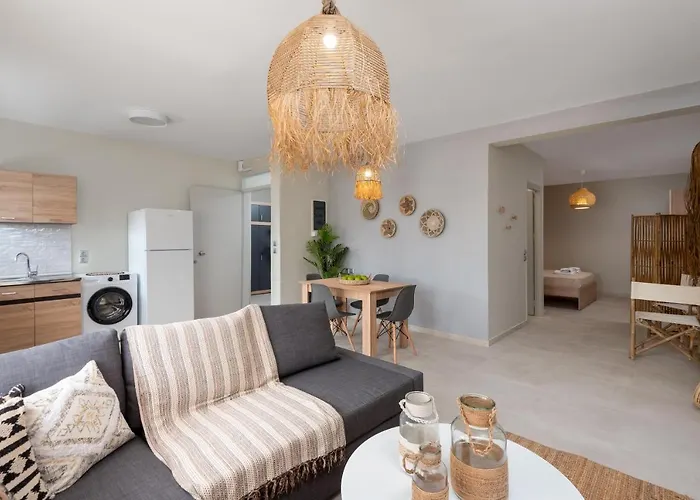 דירה Port Living