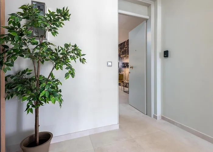 Port Living * עיר רודוס