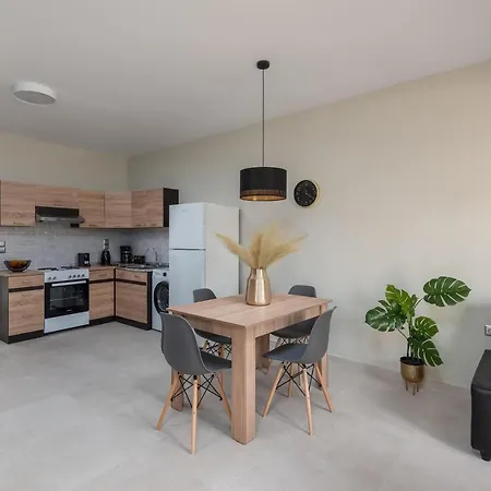 Apartment Port Living *